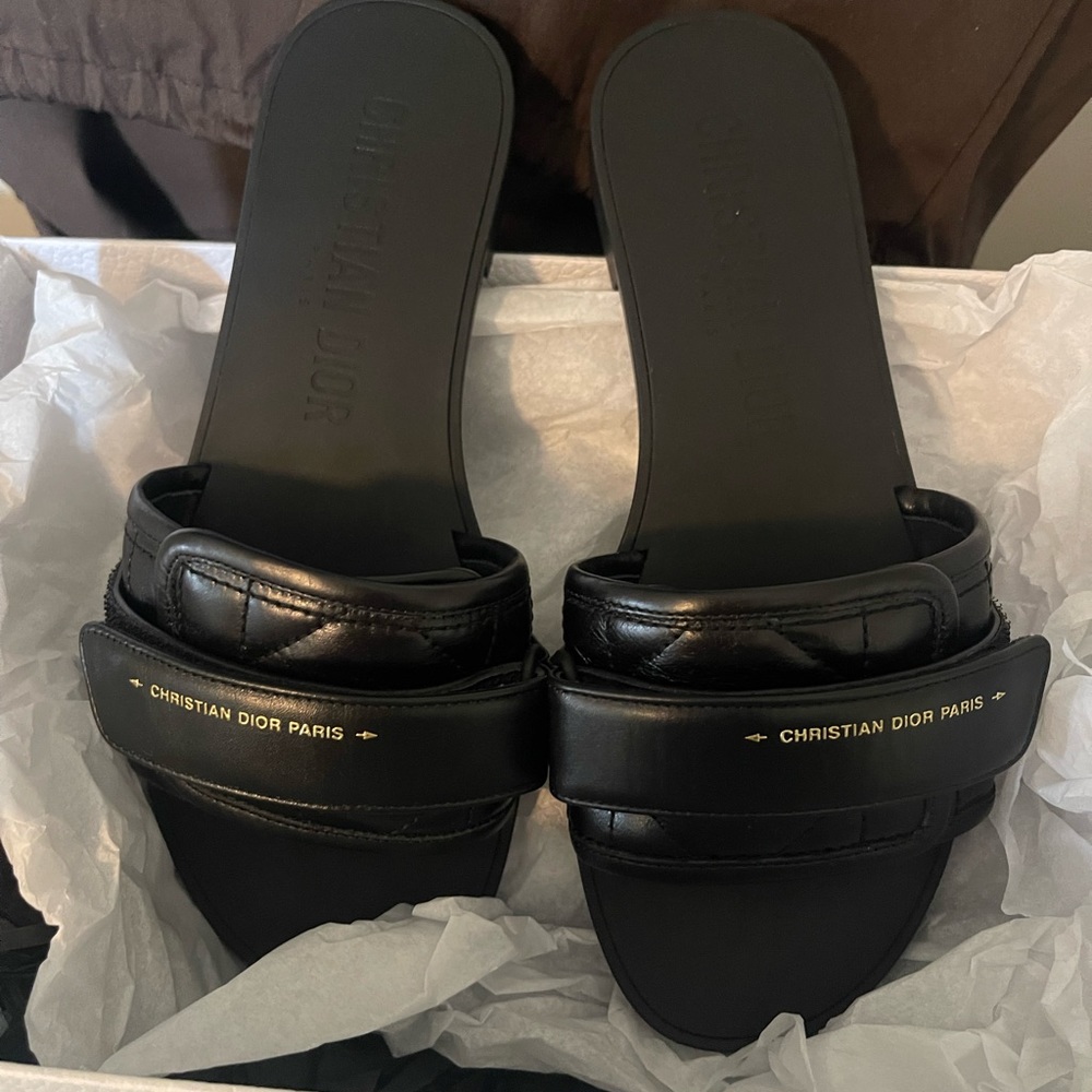 Dior Dway Leather sandals